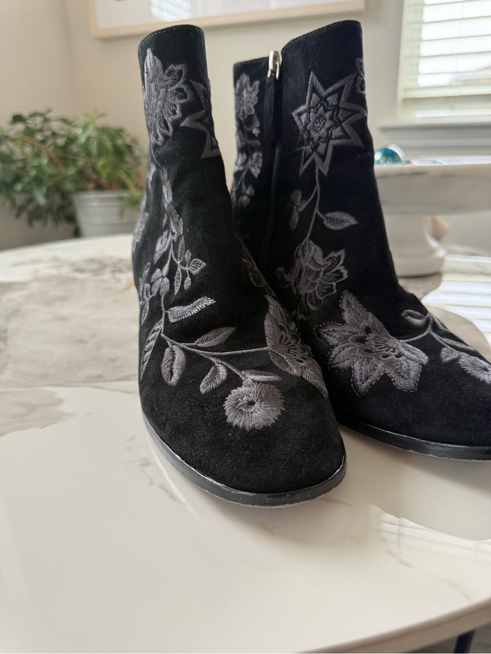 Johnny Was Black Suede Ankle Boots with Silver-Gray Floral Embroidery - Picture 8 of 9